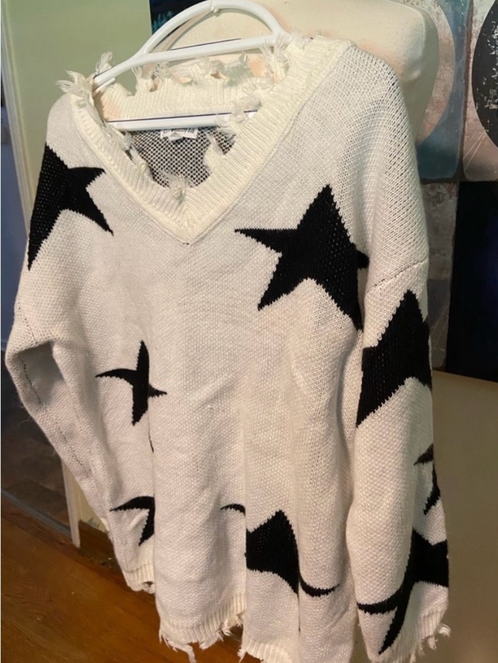 Macaron Black and White Star Sweater